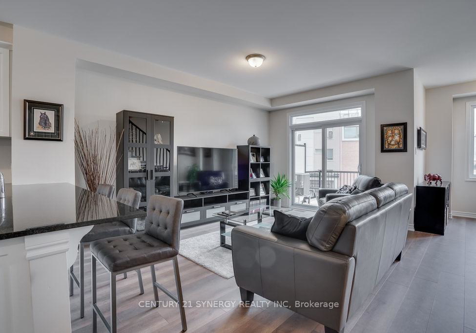 638-makwa-private-ottawa-ontario-x12342518