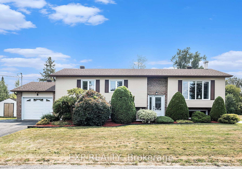 9-angele-street-russell-ontario-x12342888