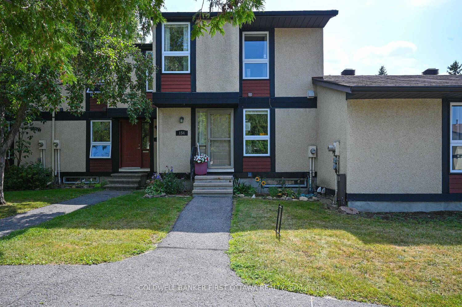 154-mcclintock-way-kanata-ontario-x12343034