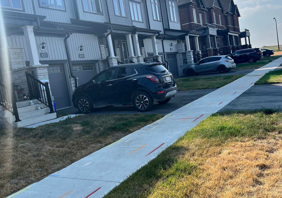 647-pollock-grove-peterborough-north-ontario-x12343065