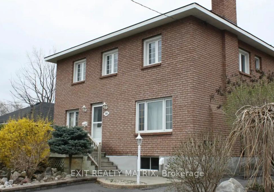 1384-chatelain-avenue-ottawa-ontario-x12343362