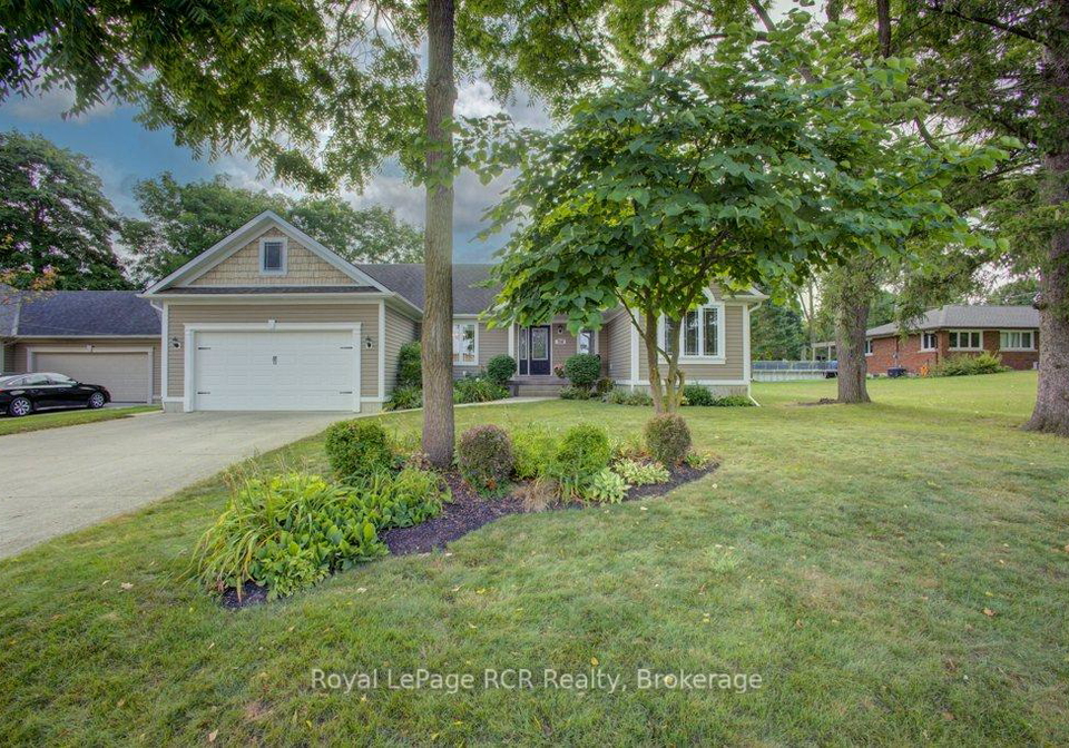 320-durham-street-w-wellington-north-ontario-x12343522