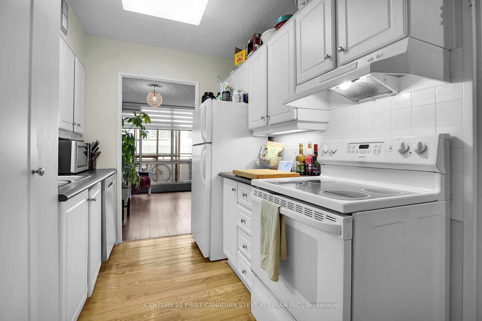 380-king-street-london-east-ontario-x12343584
