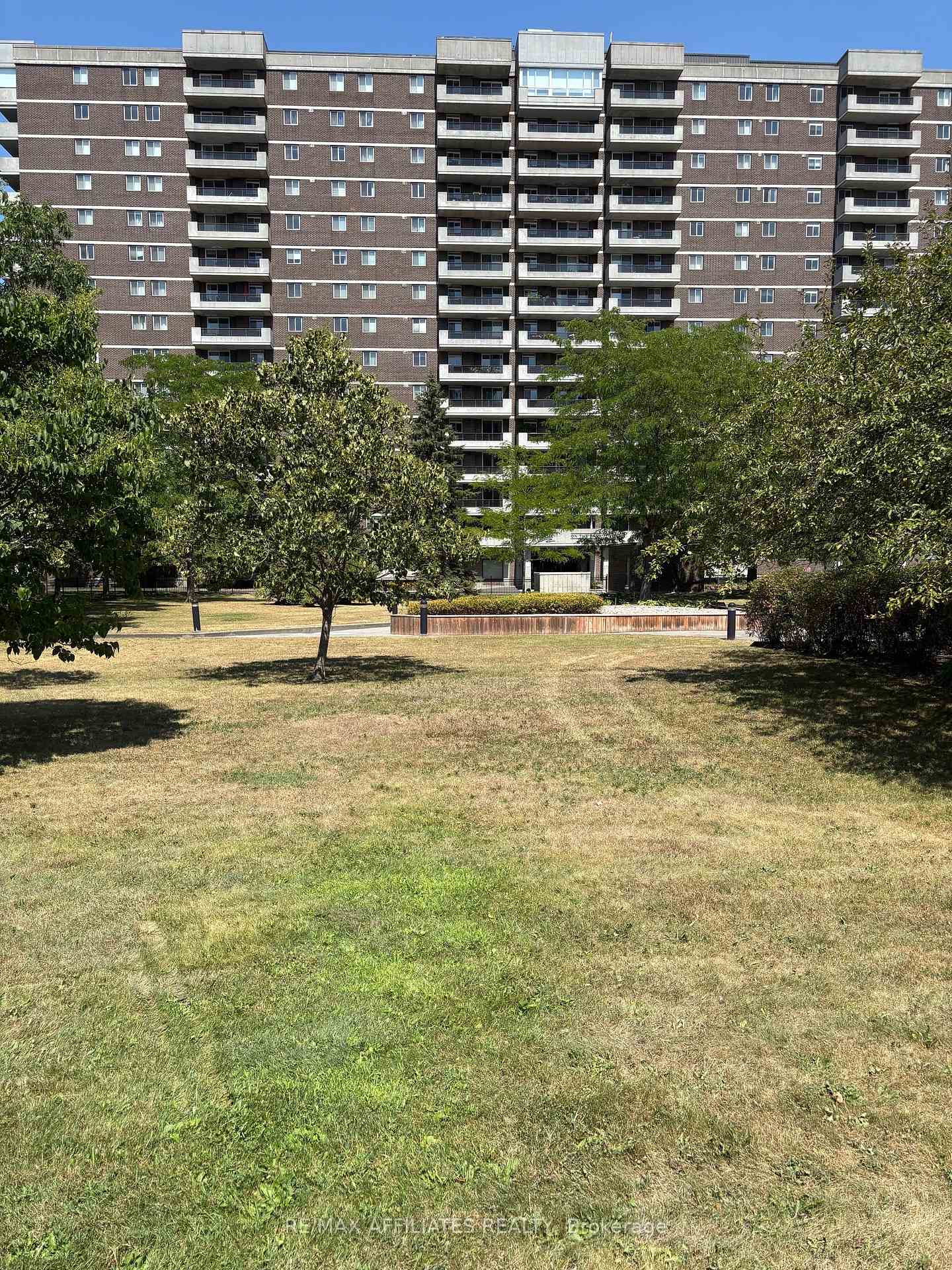 1705-playfair-drive-ottawa-ontario-x12343606