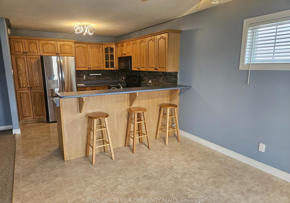 1615-ravenwood-drive-peterborough-west-ontario-x12343711