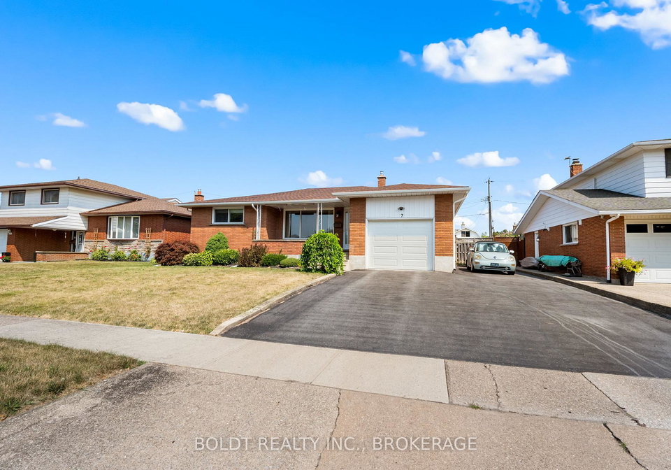 7-eastdale-crescent-welland-ontario-x12343798