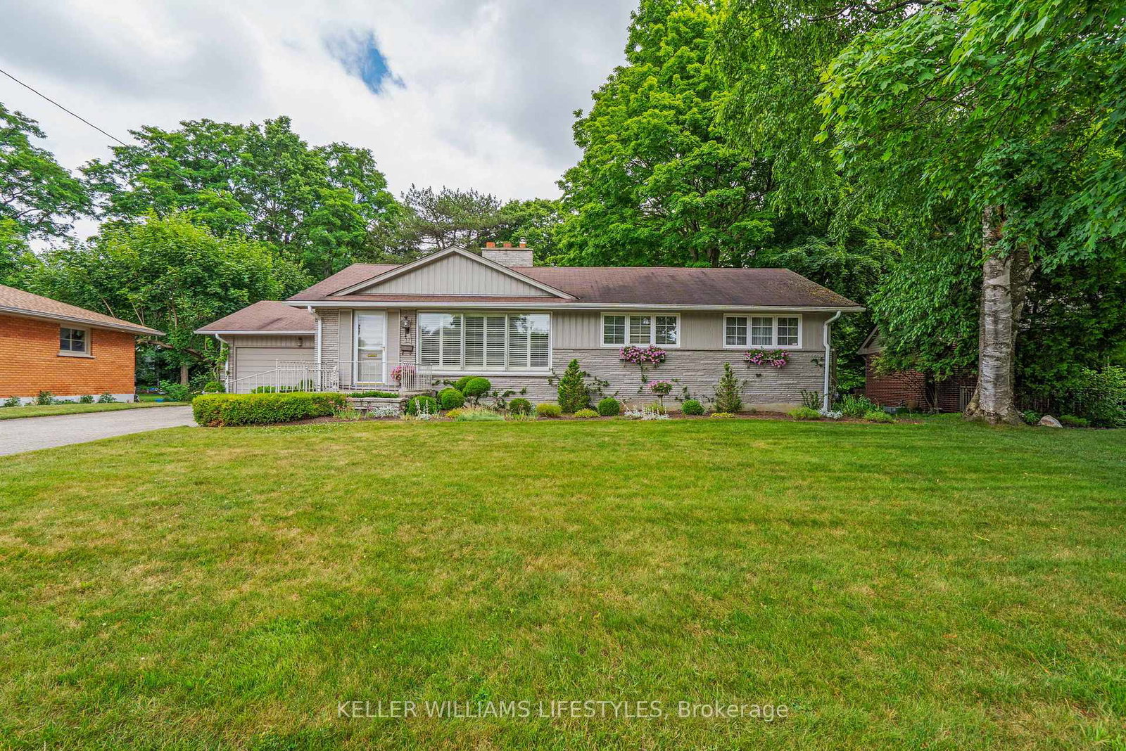 37-bloomfield-drive-london-north-ontario-x12343877