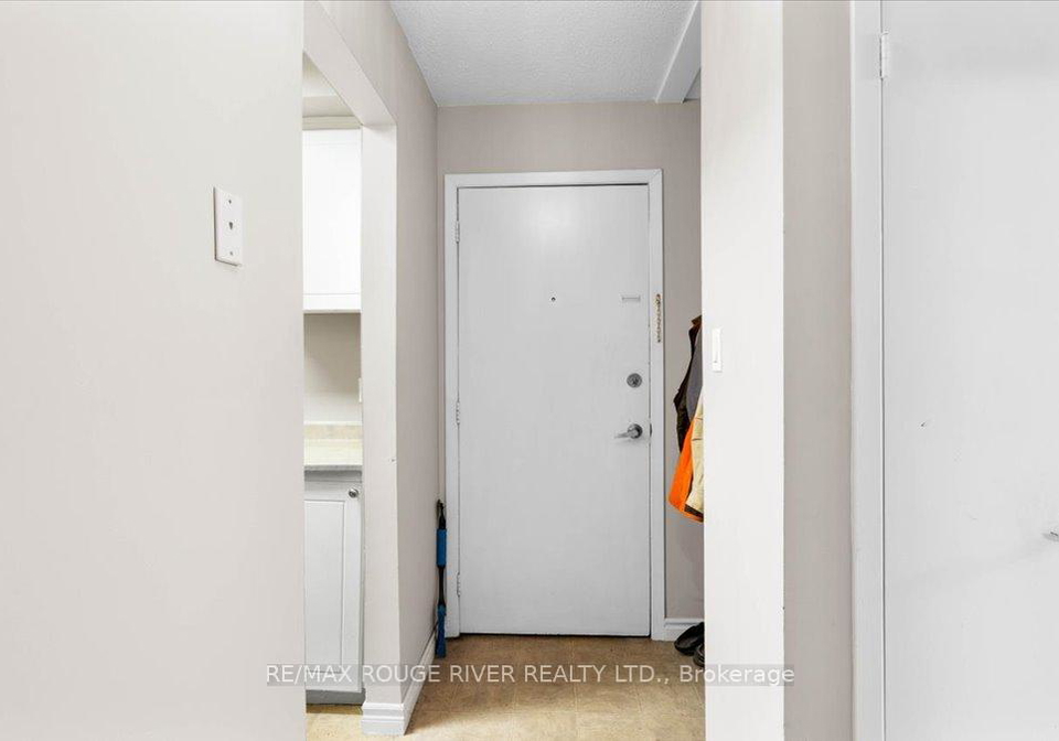 25-college-street-e-belleville-ontario-x12343904