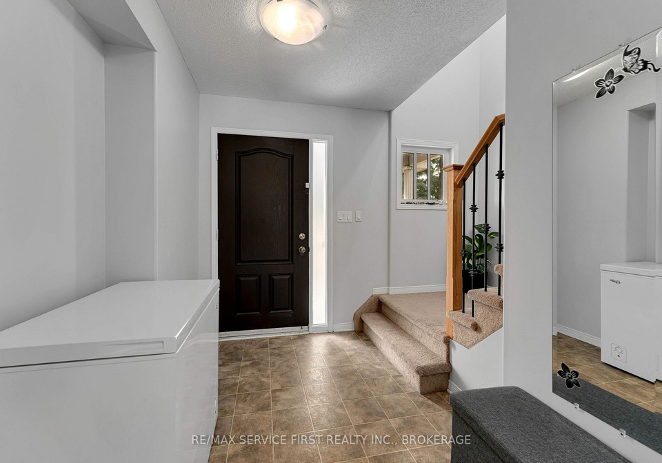 1214-amanda-court-kingston-ontario-x12343979