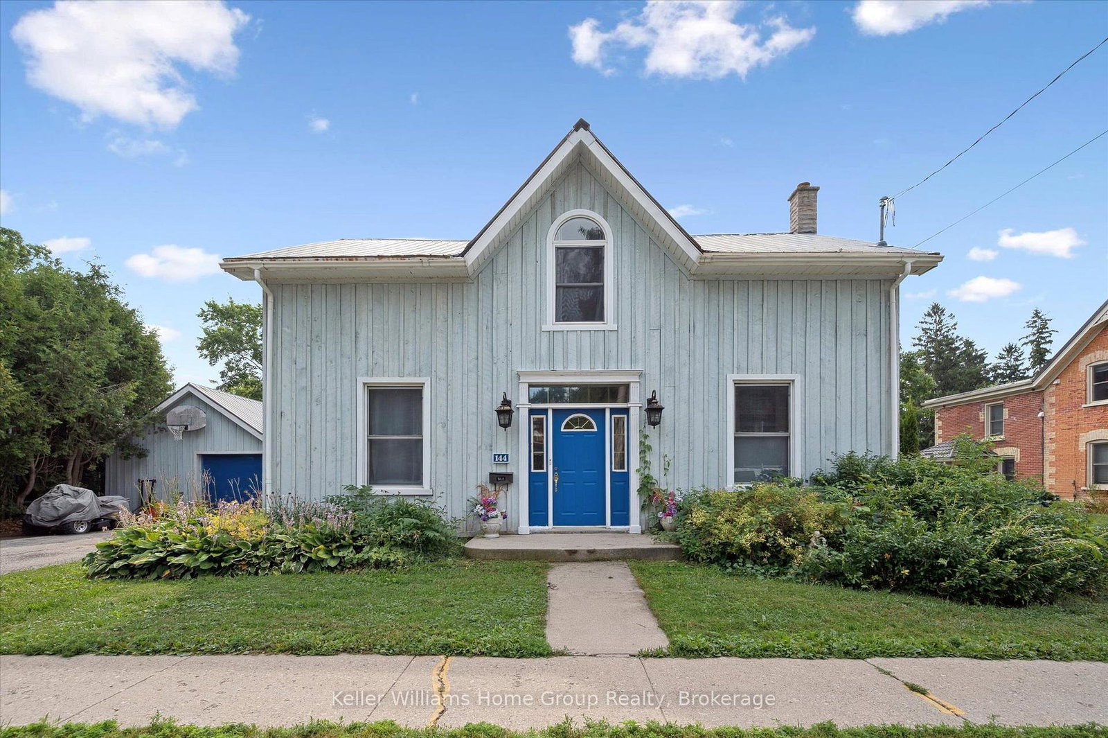 144-hill-street-e-centre-wellington-ontario-x12344072