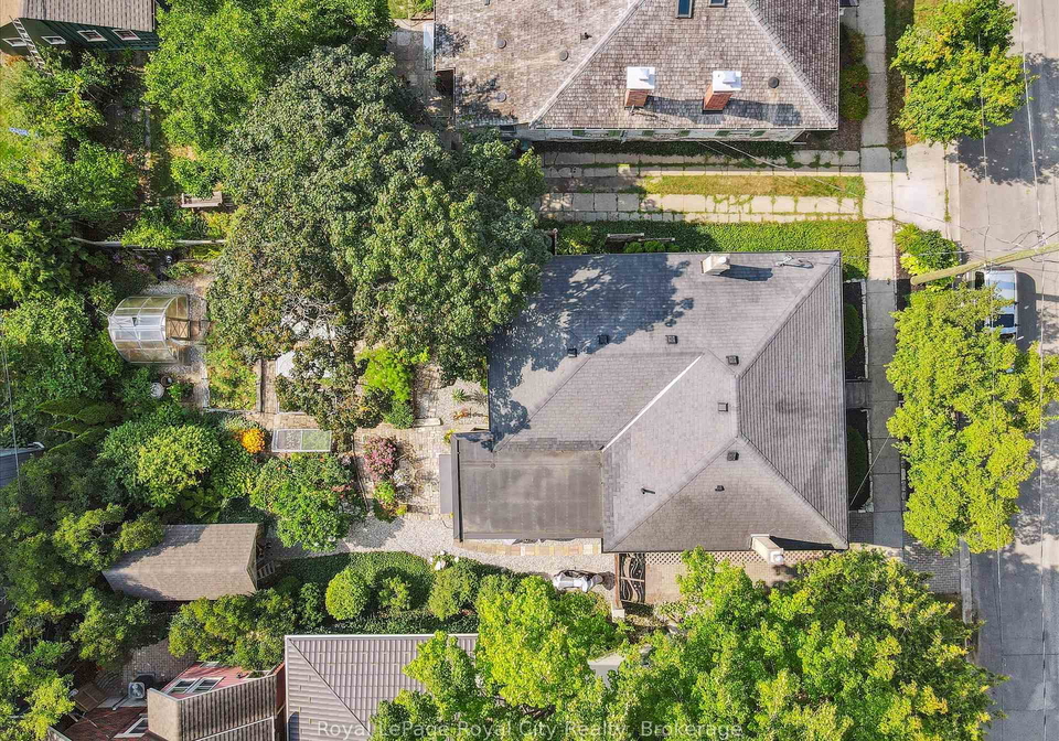 192-glasgow-street-n-guelph-ontario-x12344134