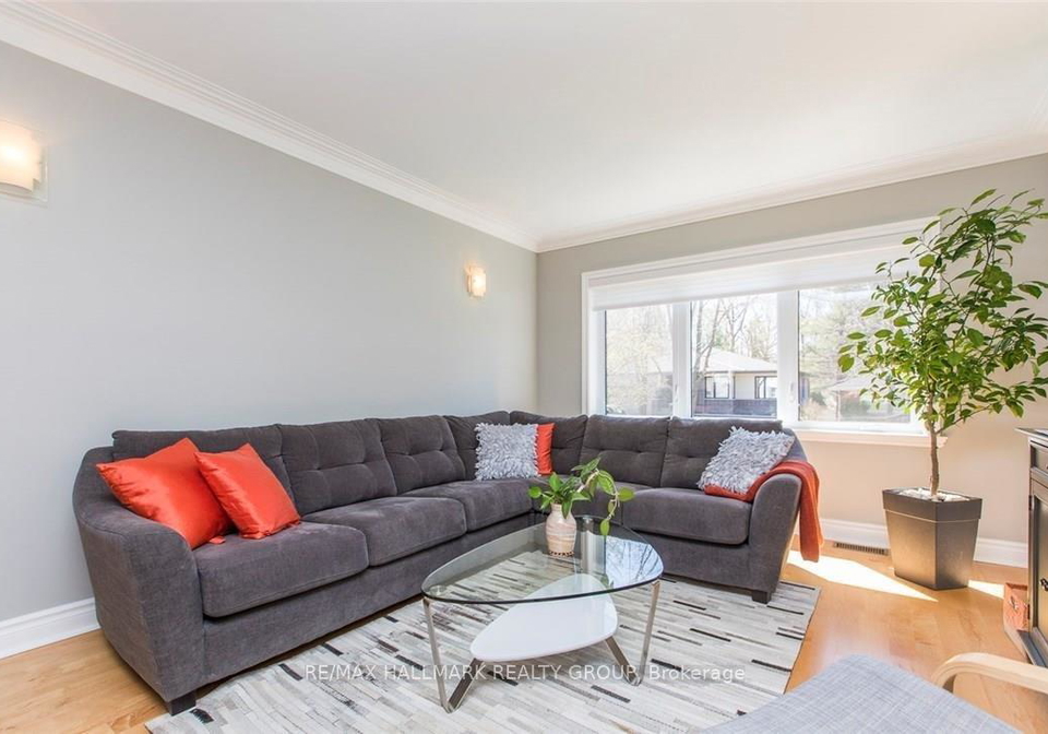 315-summit-avenue-ottawa-ontario-x12344540