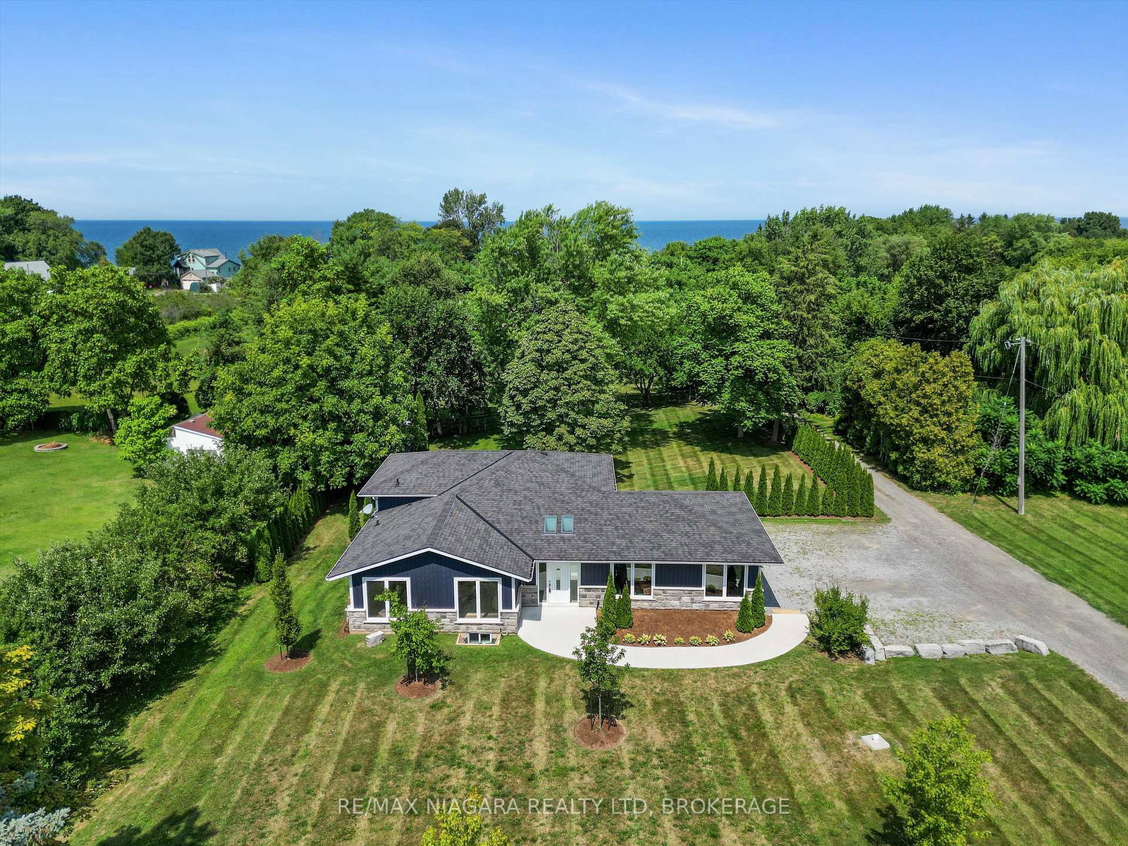 792-lakeshore-road-niagara-on-the-lake-ontario-x12344572