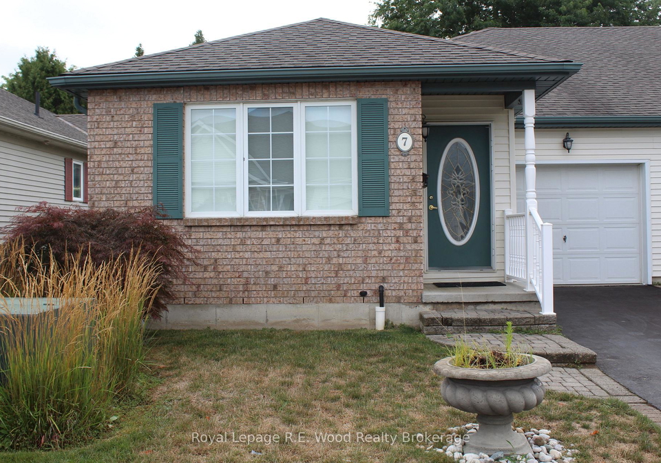 7-jackson-court-tillsonburg-ontario-x12344637