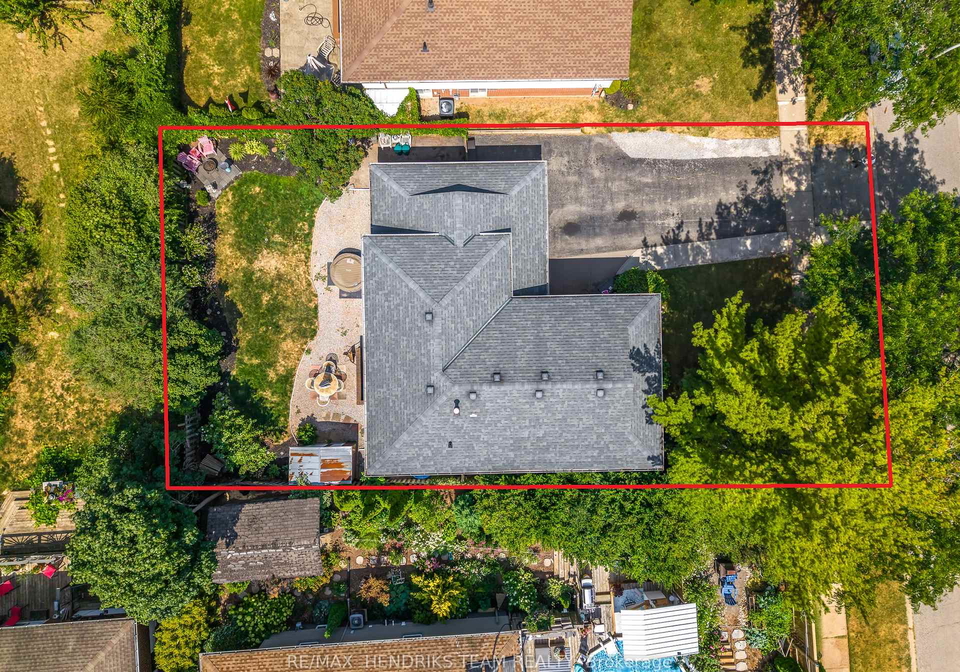 5-whittaker-avenue-grimsby-ontario-x12344645