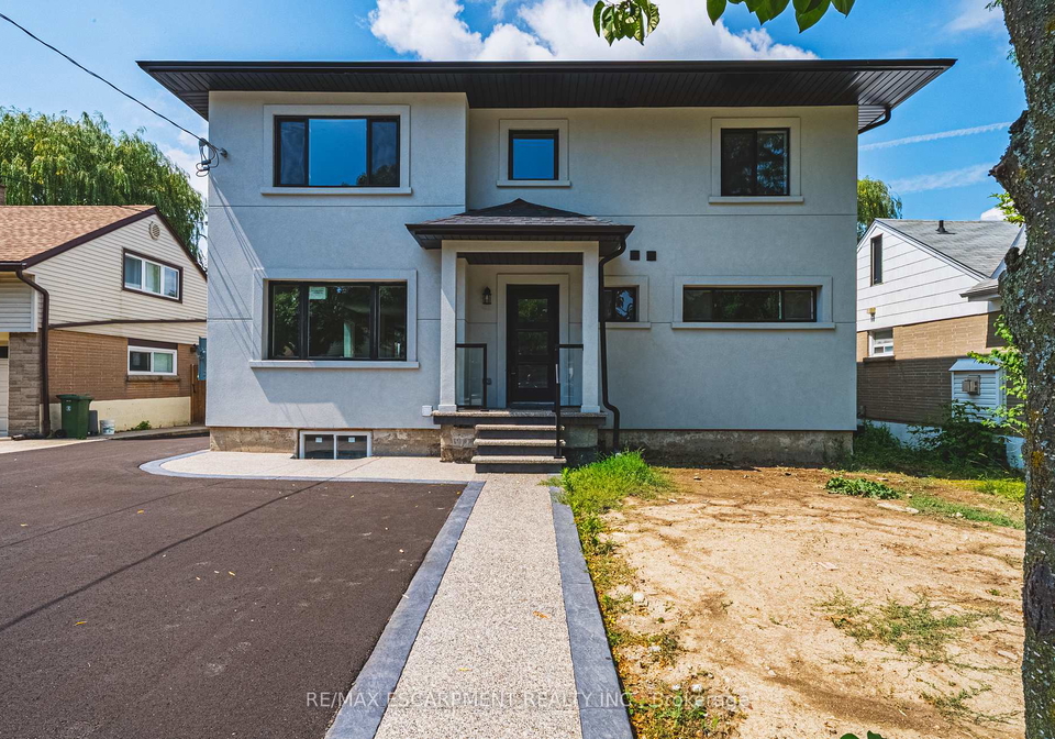 472-east-36th-street-hamilton-ontario-x12344810