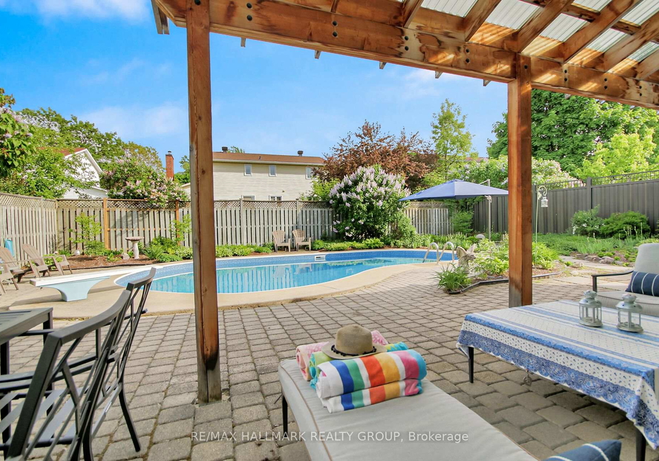 1352-baden-avenue-ottawa-ontario-x12344840