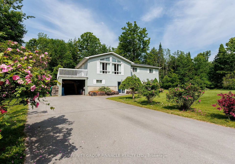 3-hemlock-street-kawartha-lakes-ontario-x12344885