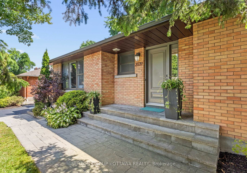 2039-thorne-avenue-ottawa-ontario-x12344902