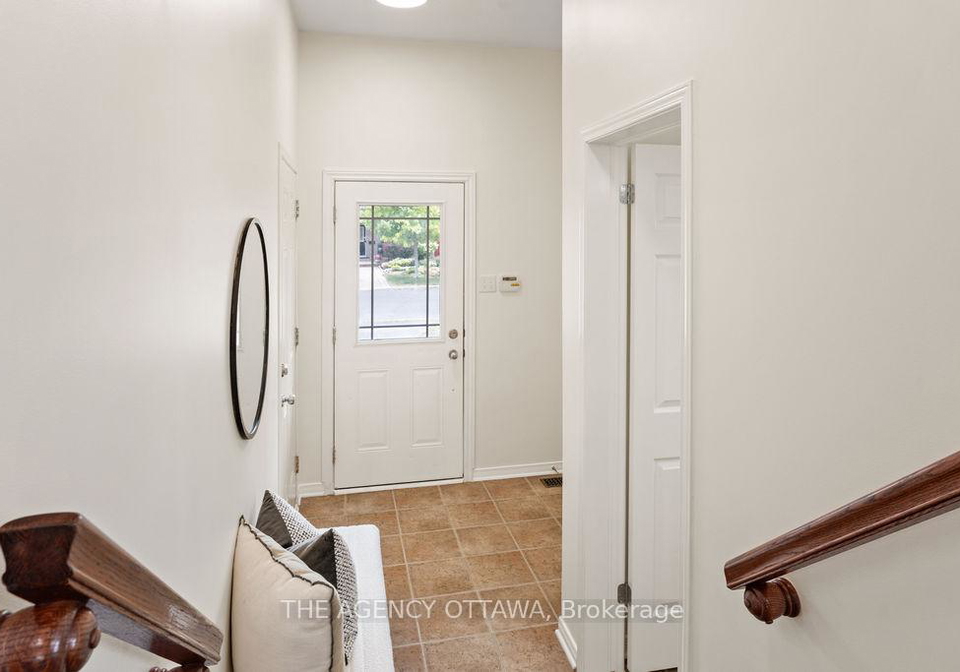 277-branthaven-street-ottawa-ontario-x12344929