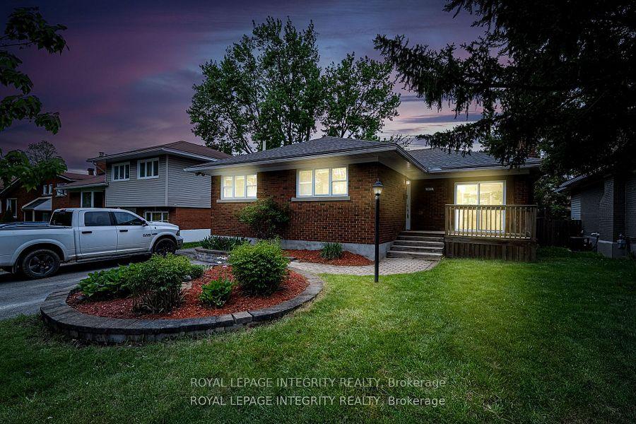 1695-gage-crescent-n-ottawa-ontario-x12344949
