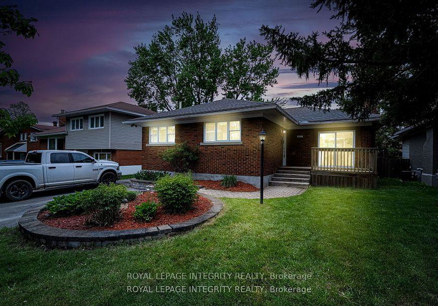 1695-gage-crescent-n-ottawa-ontario-x12344949