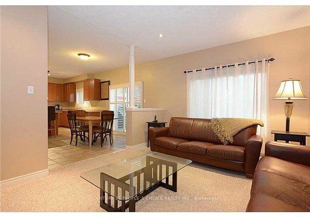 16-cardiff-lane-hamilton-ontario-x12345108