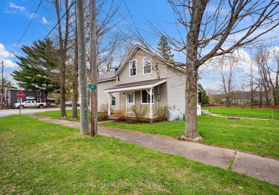 6-clement-street-addington-highlands-ontario-x12345258