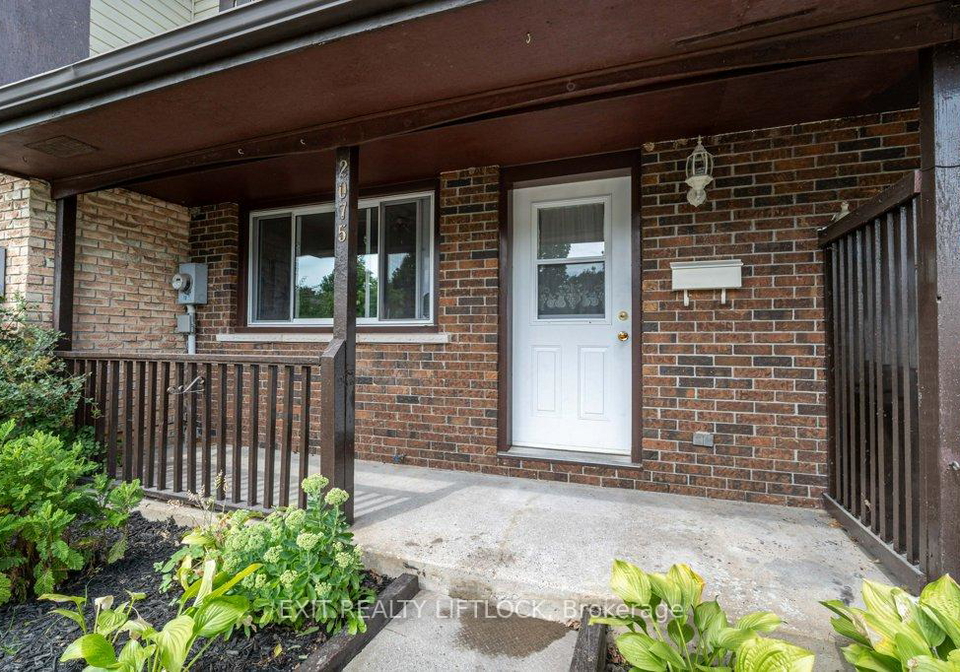 2075-walker-avenue-peterborough-east-ontario-x12345325