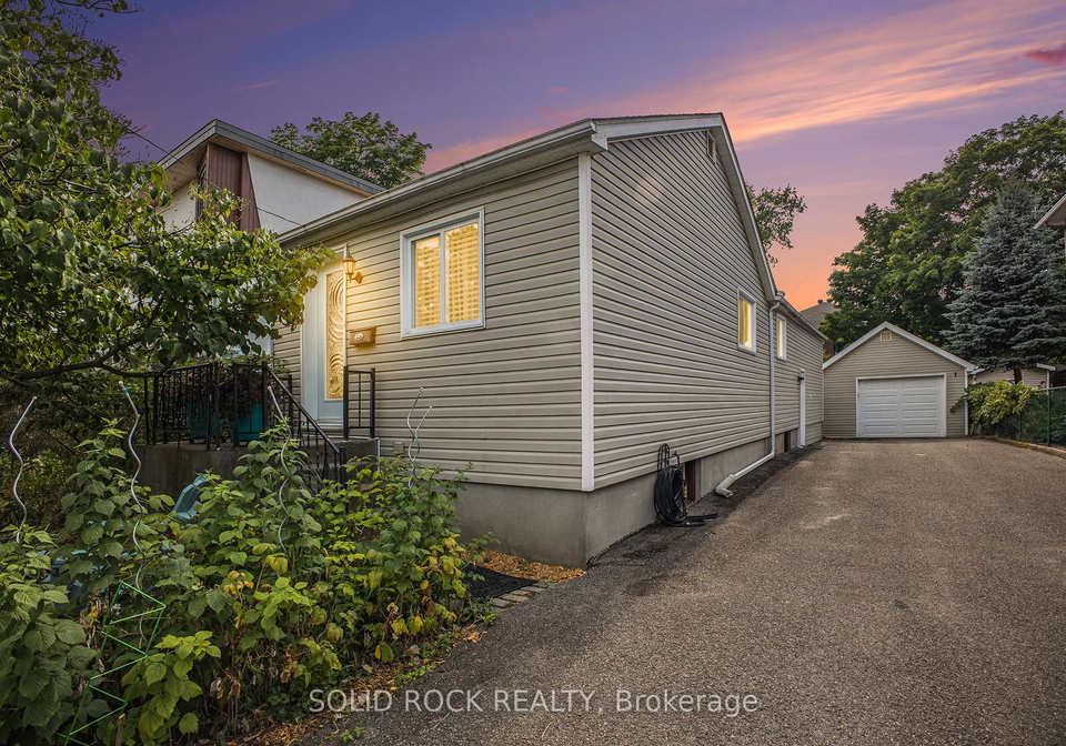 236-northwestern-avenue-ottawa-ontario-x12345425