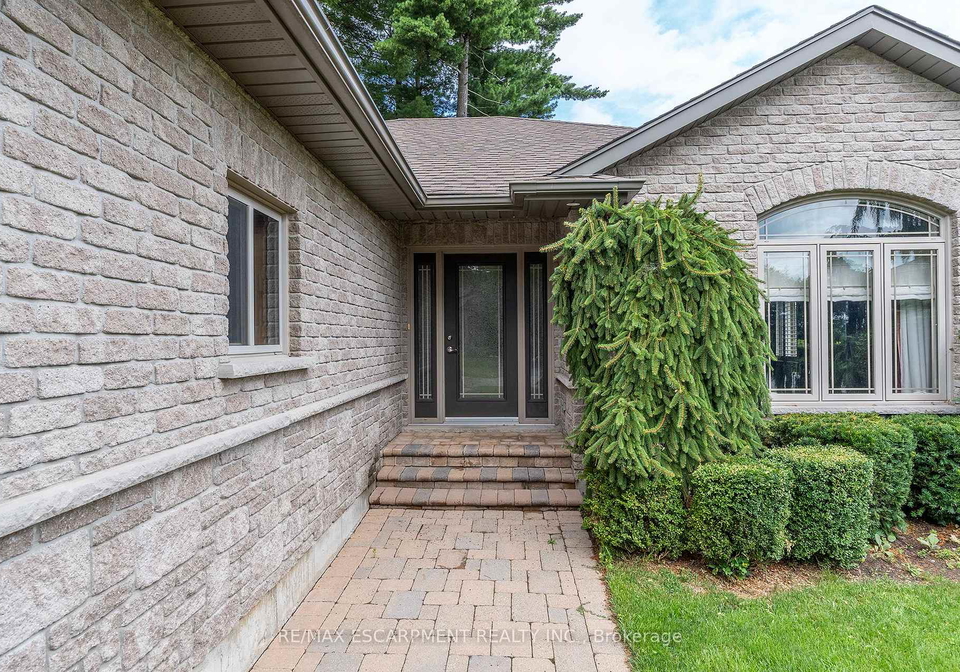 6-wintergreen-crescent-norfolk-ontario-x12345472