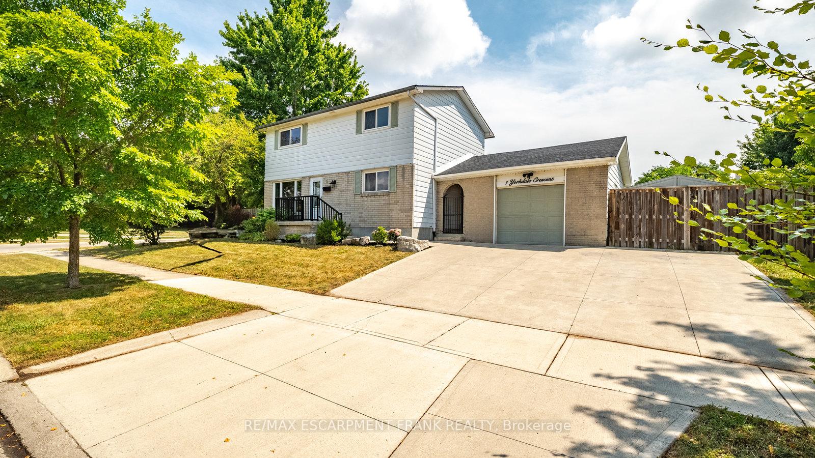 1-yorkdale-crescent-hamilton-ontario-x12345514