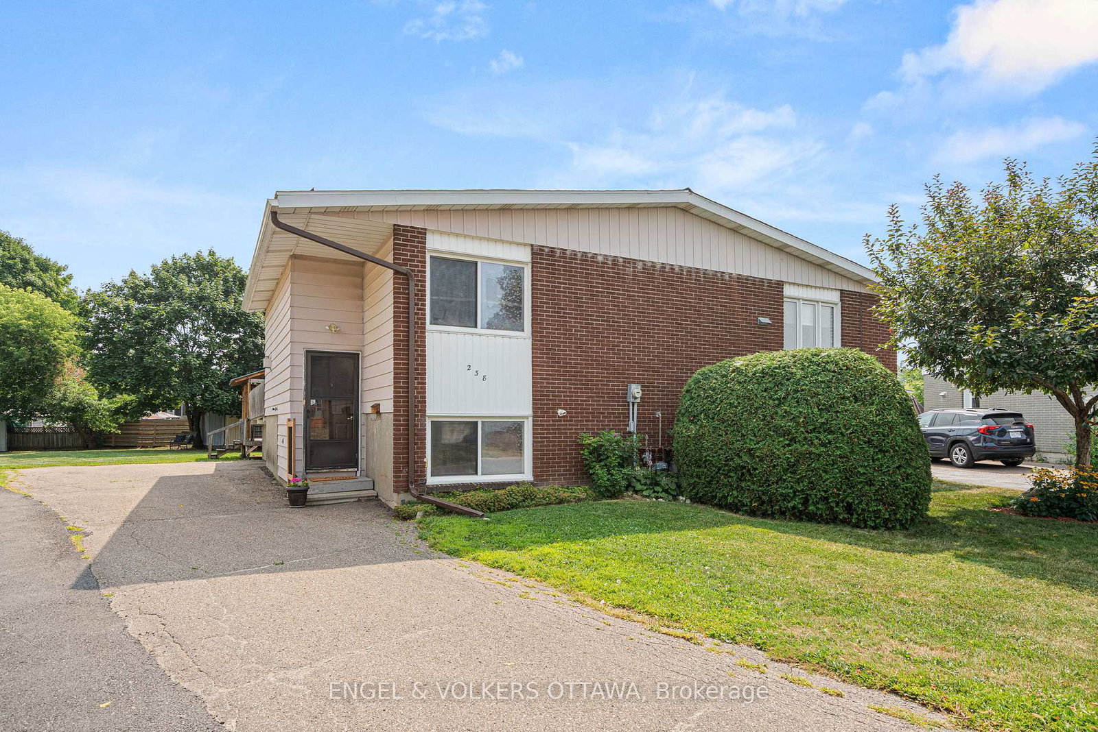 238-wilfred-crescent-arnprior-ontario-x12345718