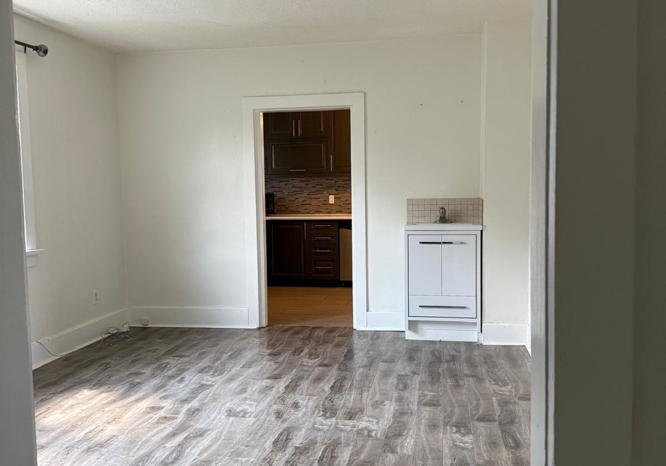 355-greenfield-avenue-kitchener-ontario-x12345726
