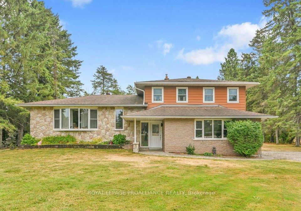 1267-county-road-2-elizabethtown-kitley-ontario-x12345775