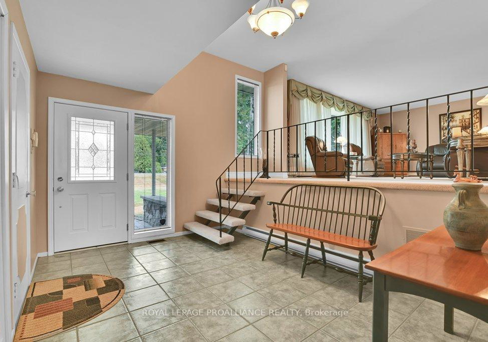 1267-county-road-2-elizabethtown-kitley-ontario-x12345775