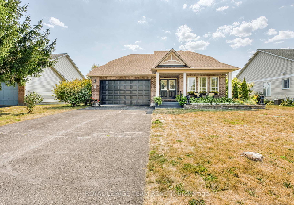 60-harold-street-mississippi-mills-ontario-x12345965