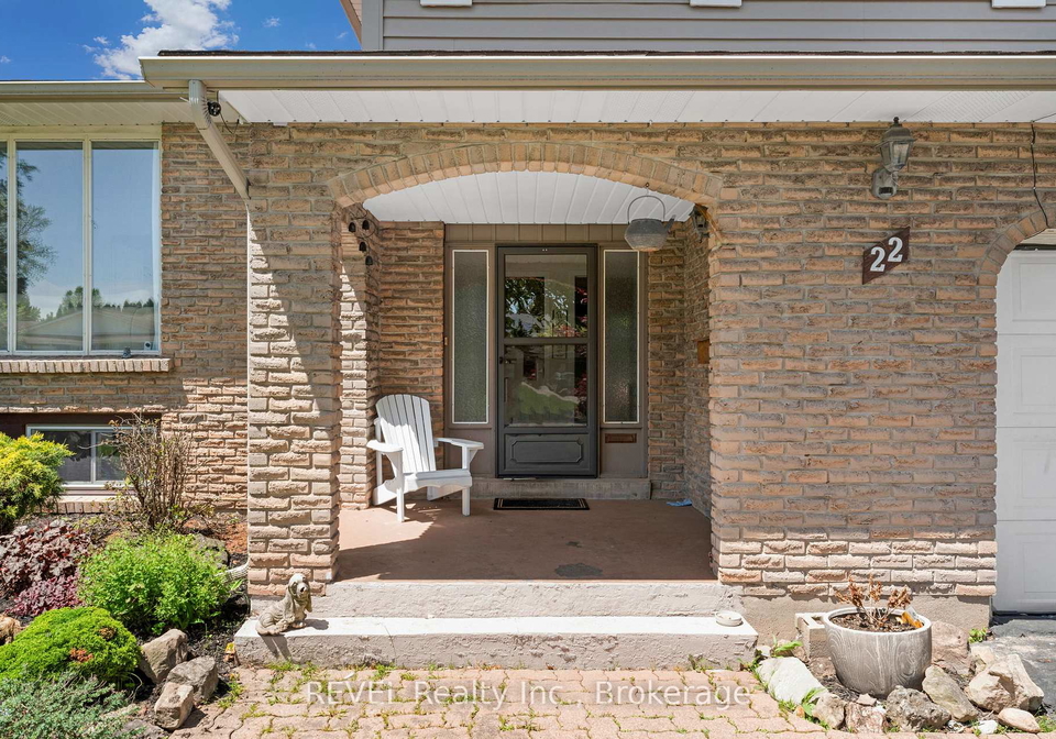 22-mccoll-drive-welland-ontario-x12345966