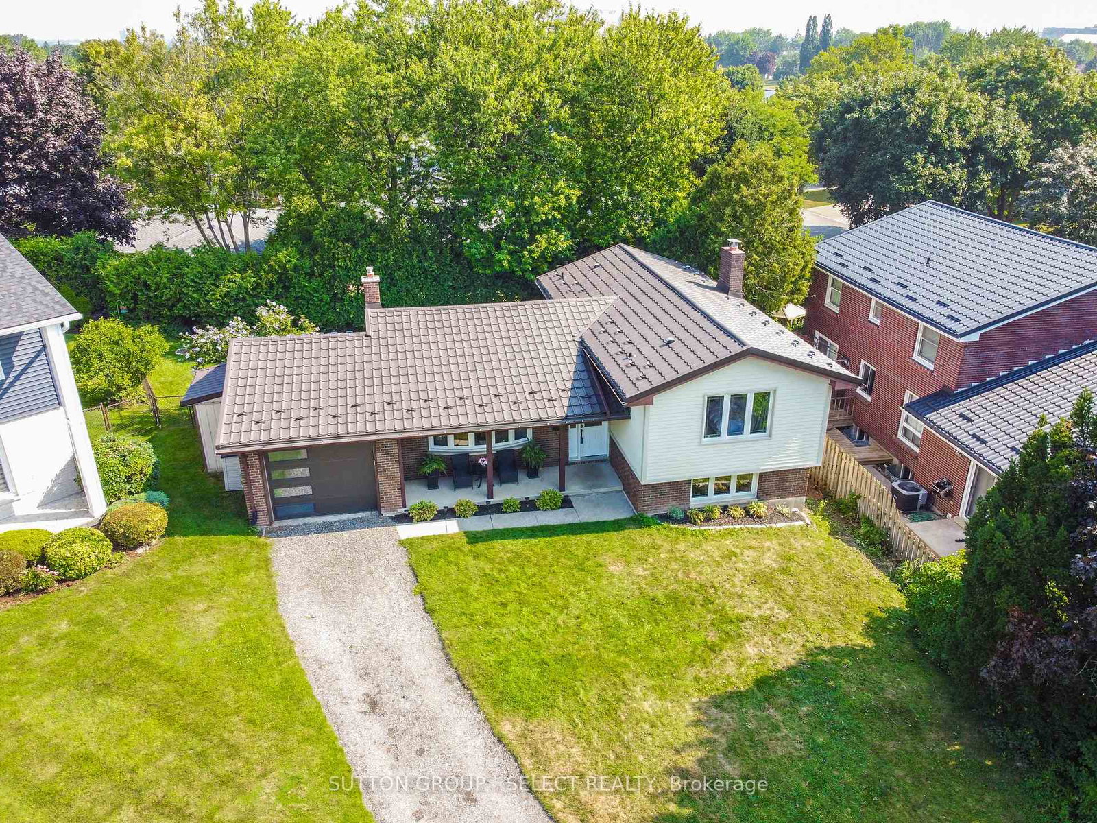 110-compton-court-london-south-ontario-x12346034
