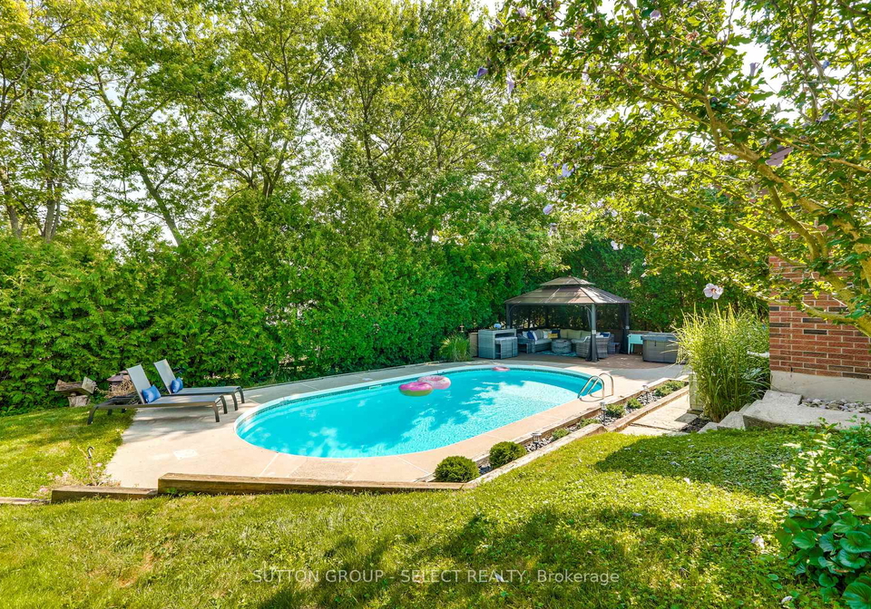 110-compton-court-london-south-ontario-x12346034
