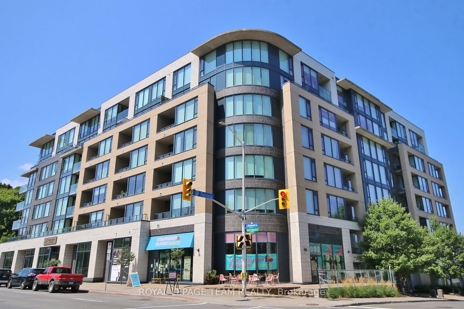 360-patricia-avenue-ottawa-ontario-x12346047