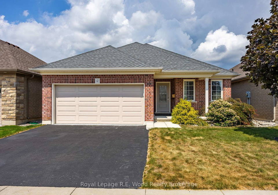 42-hogarth-drive-tillsonburg-ontario-x12346049
