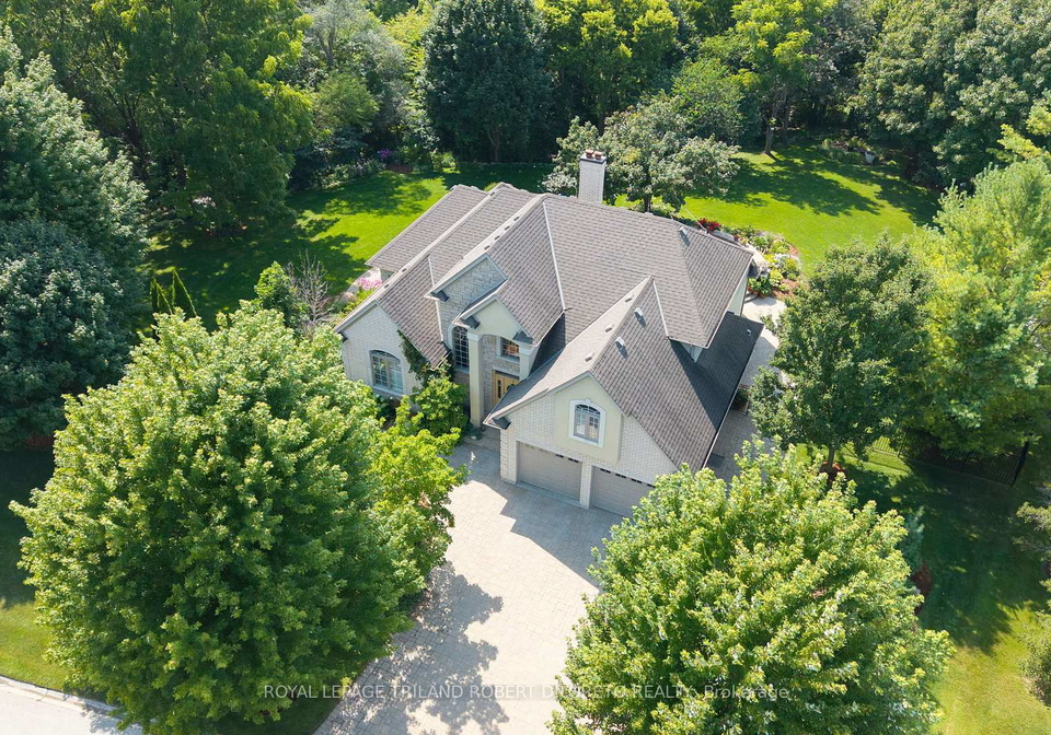 27-hoefnagels-crescent-strathroy-caradoc-ontario-x12346087