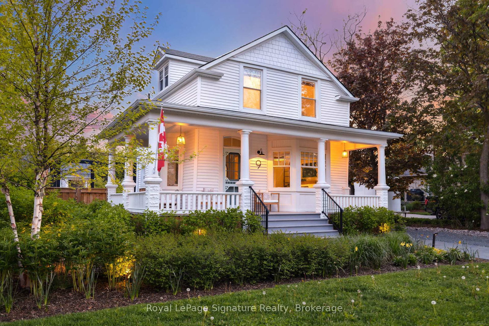 9-alfred-street-w-blue-mountains-ontario-x12346129