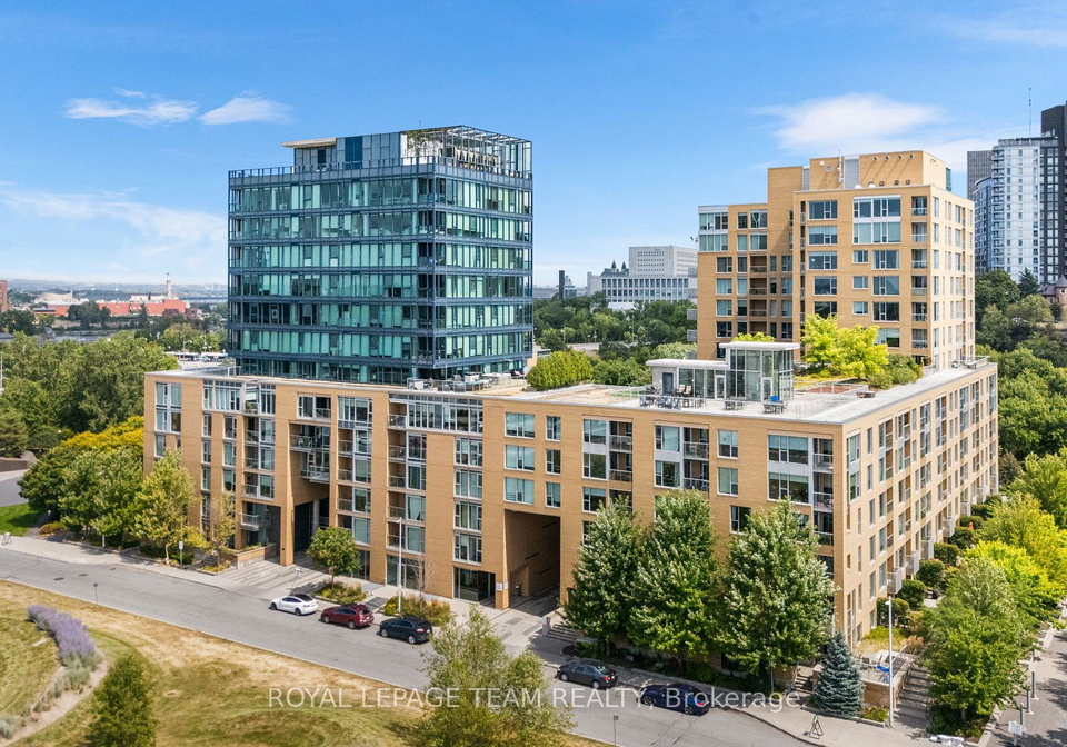 250-lett-street-ottawa-ontario-x12346196