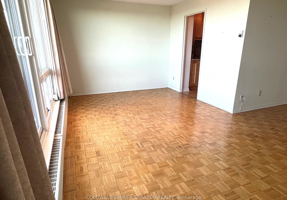 1505-baseline-road-ottawa-ontario-x12346346