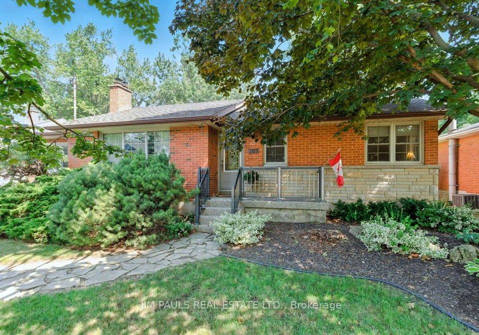 207-broker-drive-hamilton-ontario-x12346434