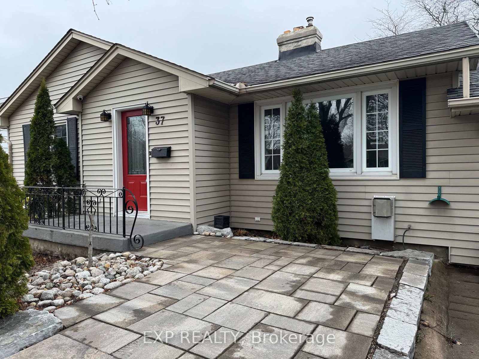 37-masterson-drive-st-catharines-ontario-x12346655