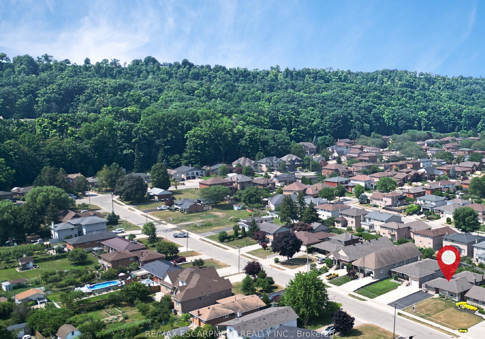 31-kilbourn-avenue-hamilton-ontario-x12346669