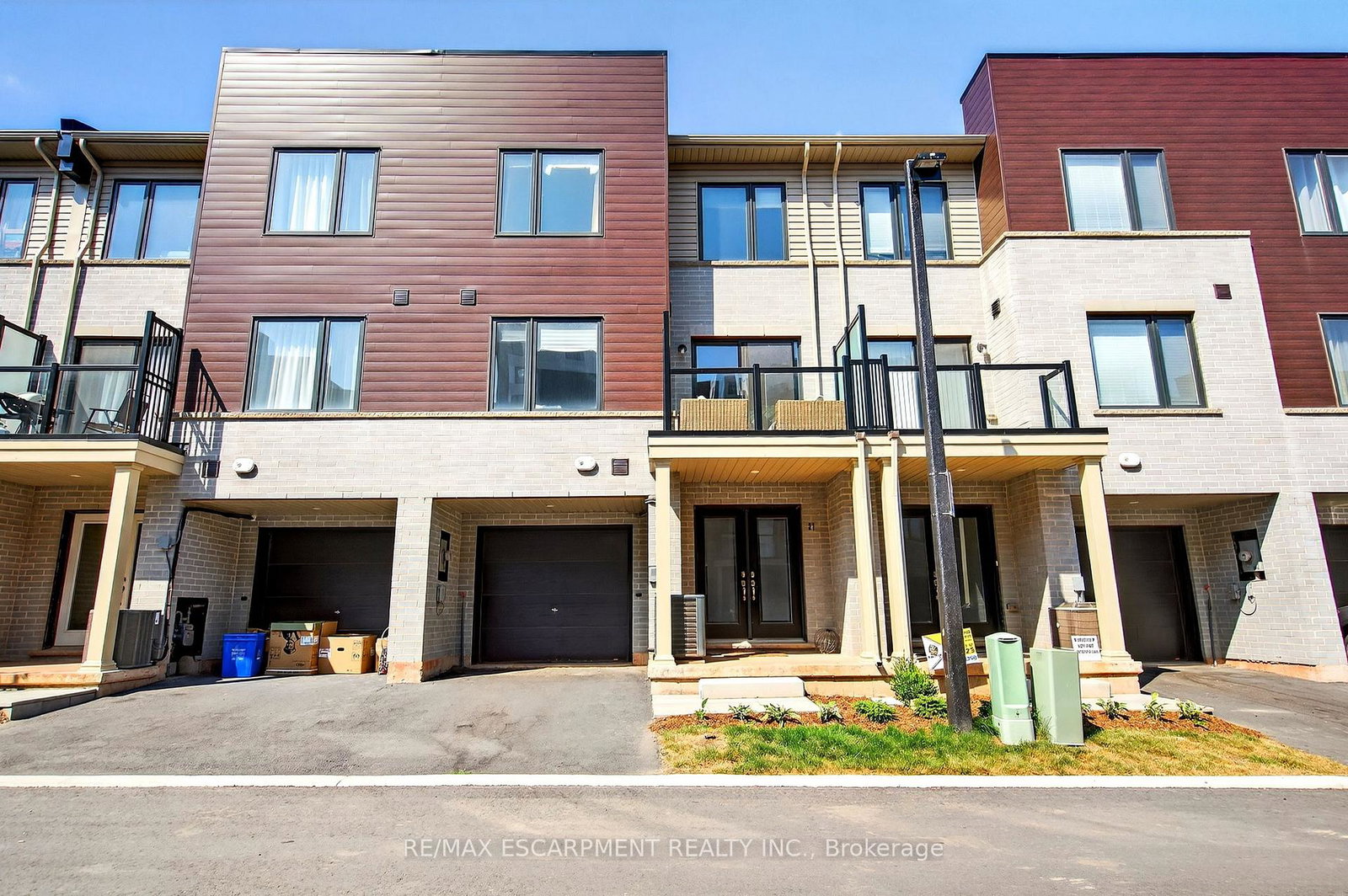 27-dryden-lane-hamilton-ontario-x12346913